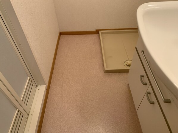 ヴィラ・ポポラーレⅠの物件内観写真